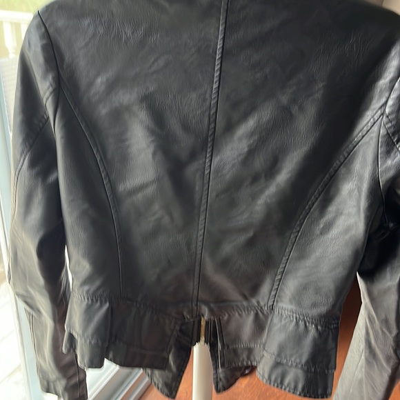 Leather jacket/ - Picture 5 of 8